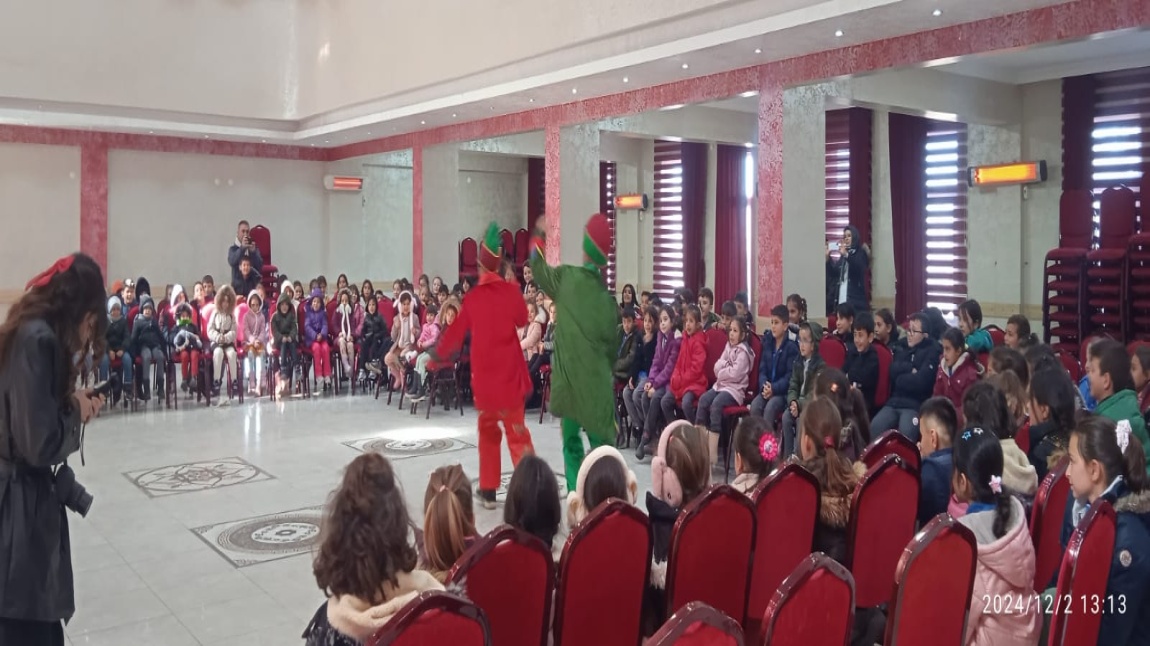 Hacıvat ve Karagöz Kasabamızda